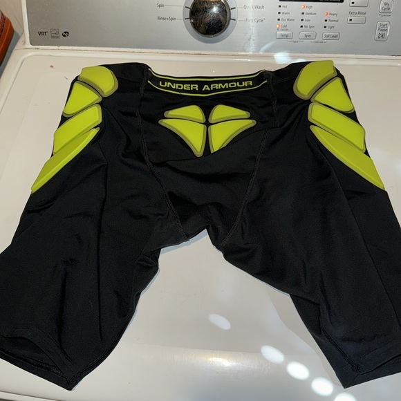 Football girdle - Picture 2 of 2